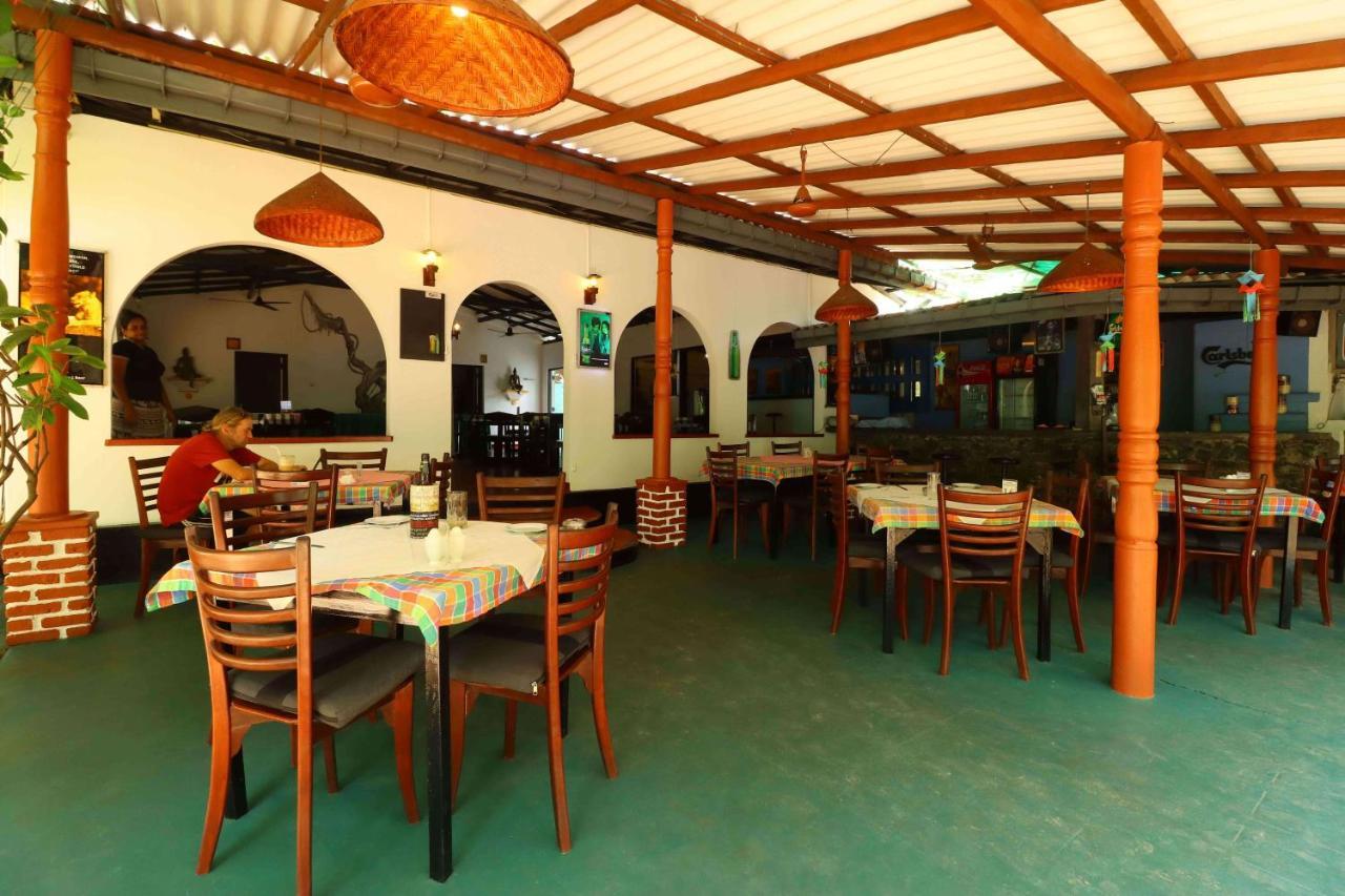 Hotel Susantha Garden 벤토타 외부 사진