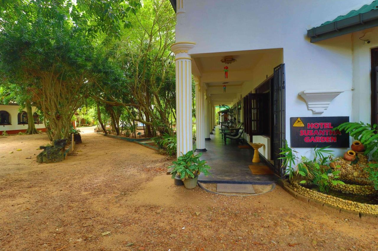 Hotel Susantha Garden 벤토타 외부 사진